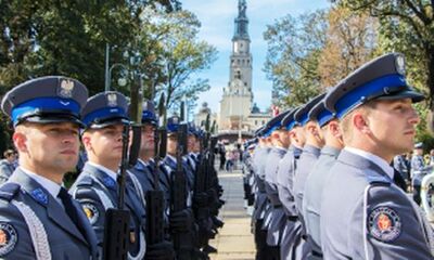 Policjanci podczas obchodów Święta Policji