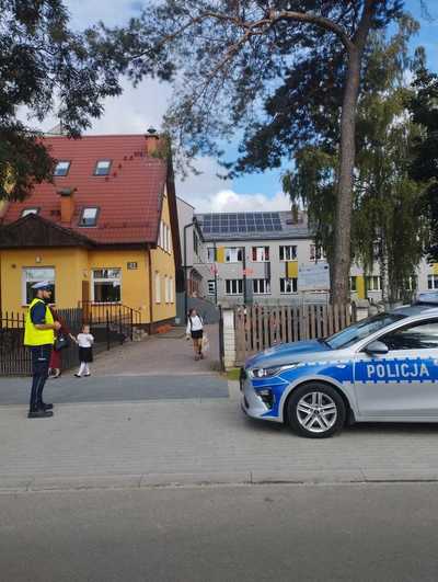 policjanci