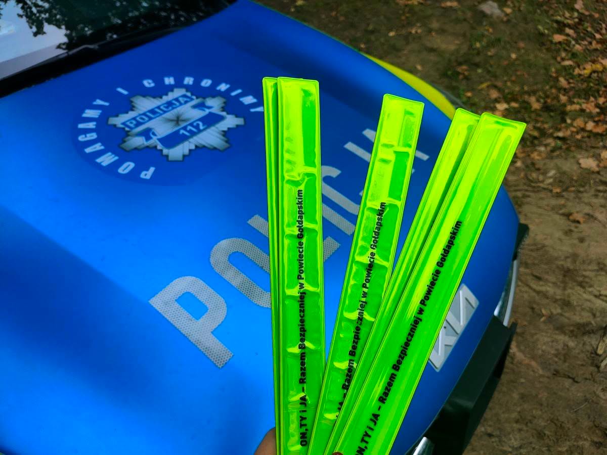 Policja w Gołdapi przypomina o stosowaniu odblasków